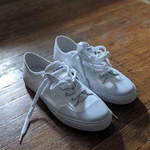 Feiyue - Mens Lo Classic White on White (size 44)